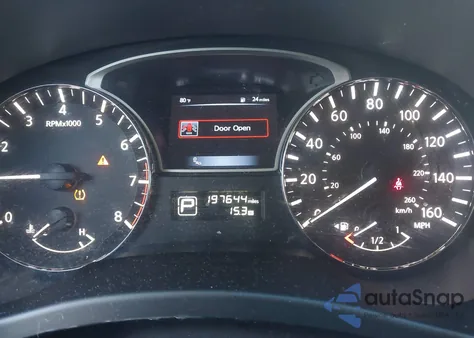 2015 Nissan Pathfinder Sl from USA, damaged, VIN 5N1AR2MN2FC666419